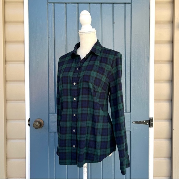 J. Crew: Drapey Button-up Shirt In Black Watch Tartan Women Size Large - Picture 2 of 8